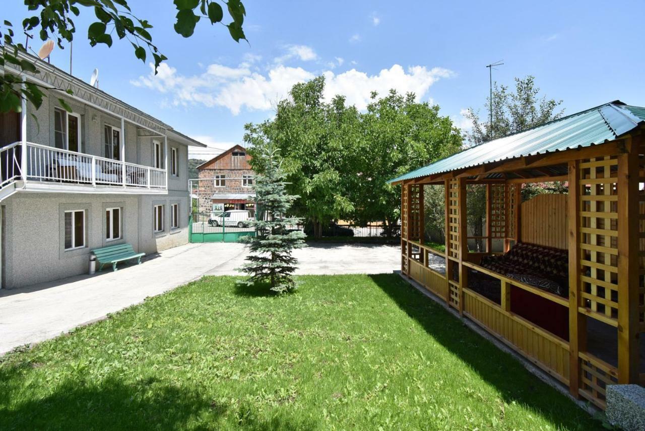 Guest House Arsan ツァグカゾール エクステリア 写真