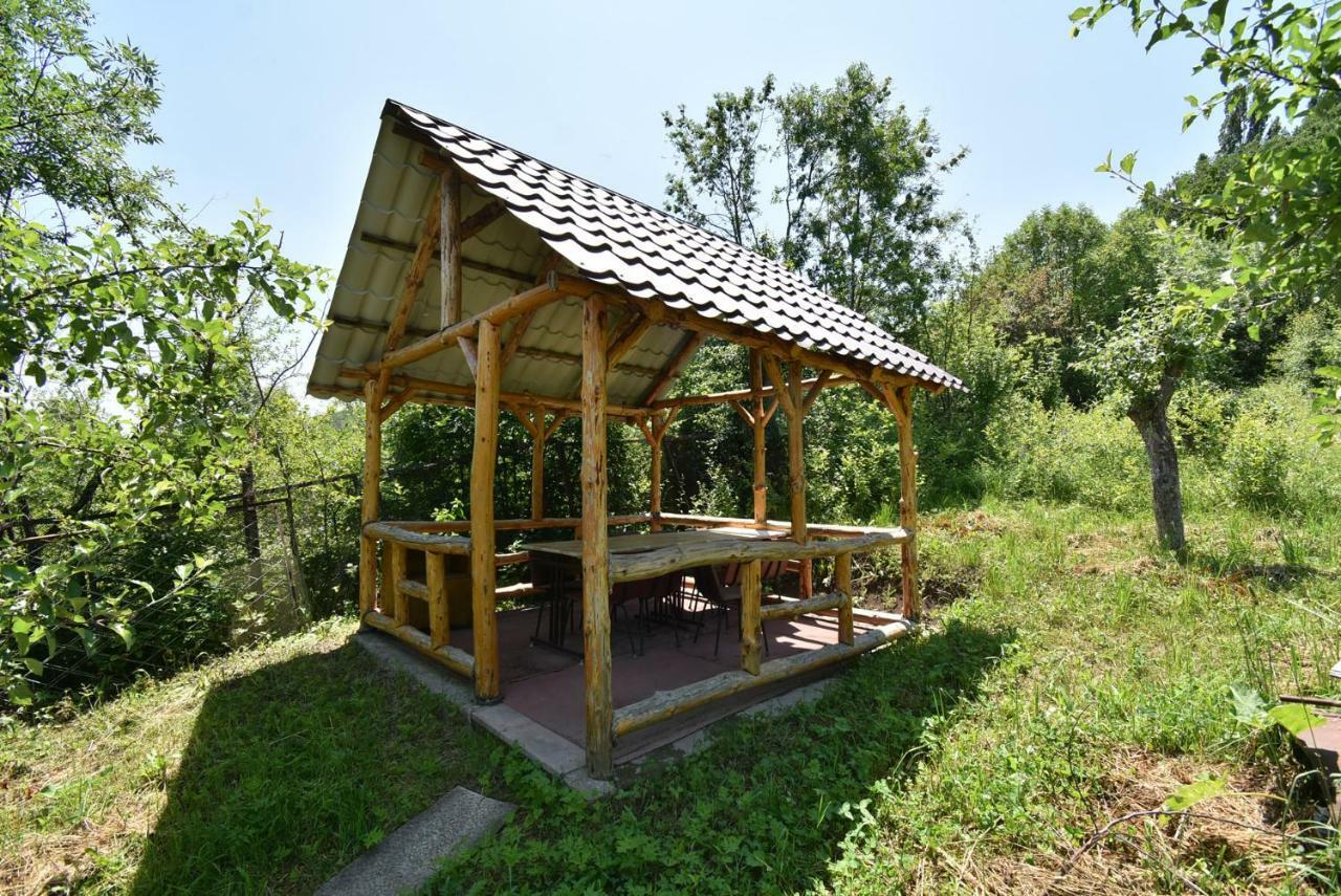Guest House Arsan ツァグカゾール エクステリア 写真