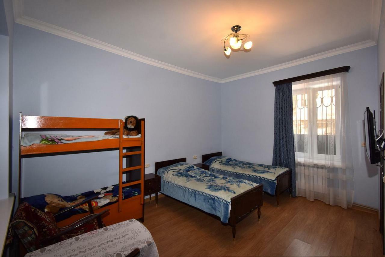 Guest House Arsan ツァグカゾール エクステリア 写真