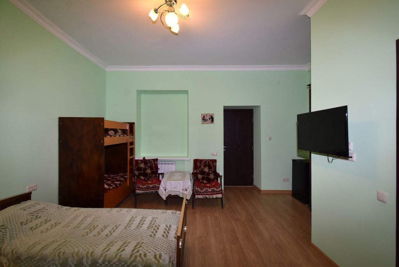 Guest House Arsan ツァグカゾール エクステリア 写真
